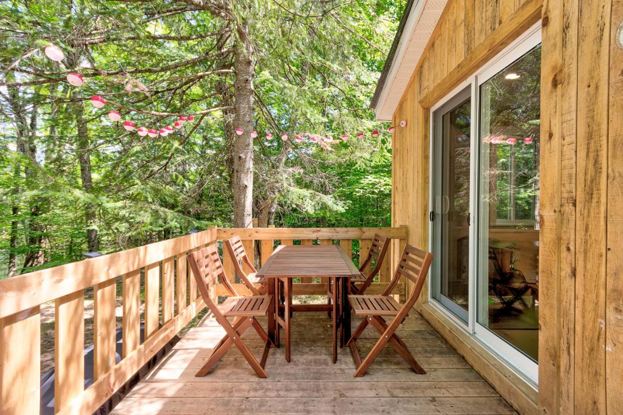 Chalet Oasis De Paix Sous Les Arbres, Avec Acces Au Quai, A 1h De Montreal *